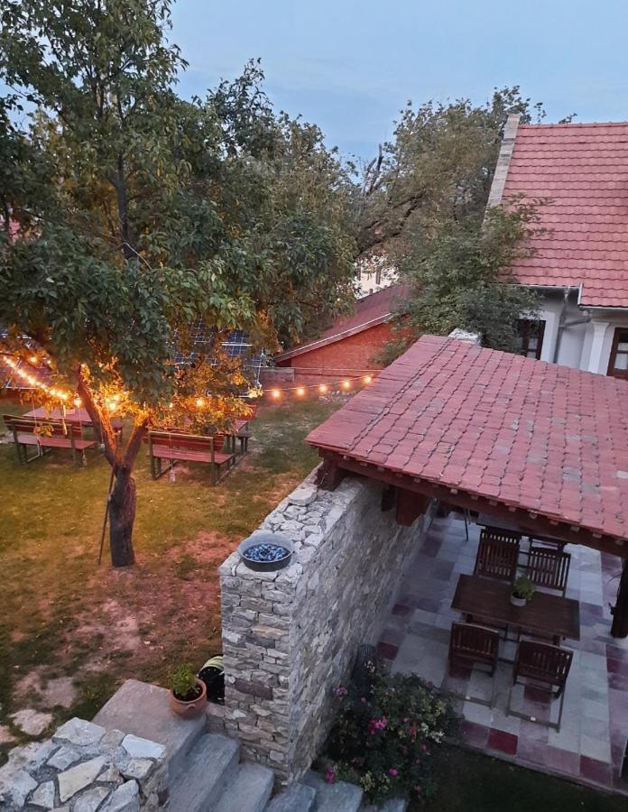 Aracsi Vendeghaz Pensjonat